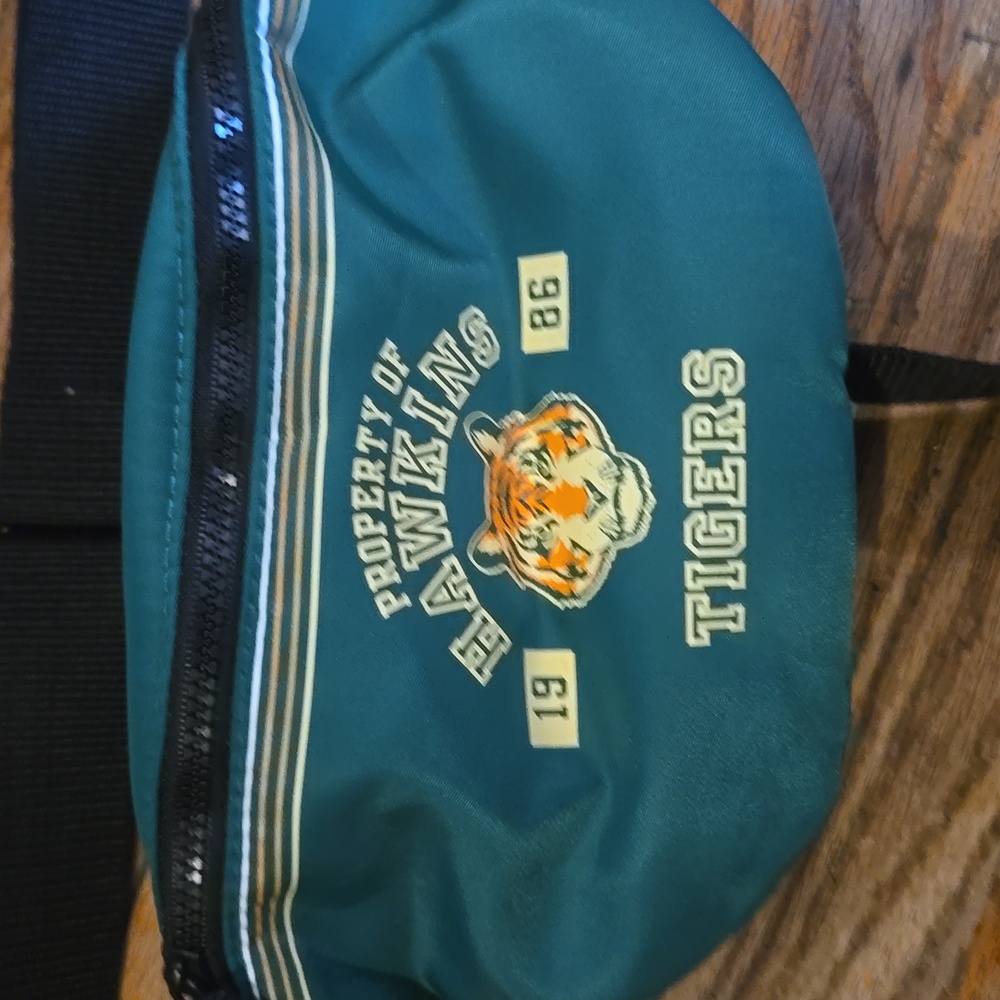 Stranger Things Fanny Pack - Picture 3 of 5